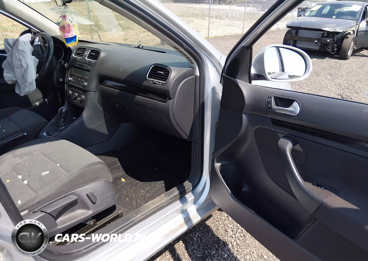 2013 Volkswagen Jetta Sportwagen 2.5L S VIN:3VWPP7AJ9DM636488 - 5