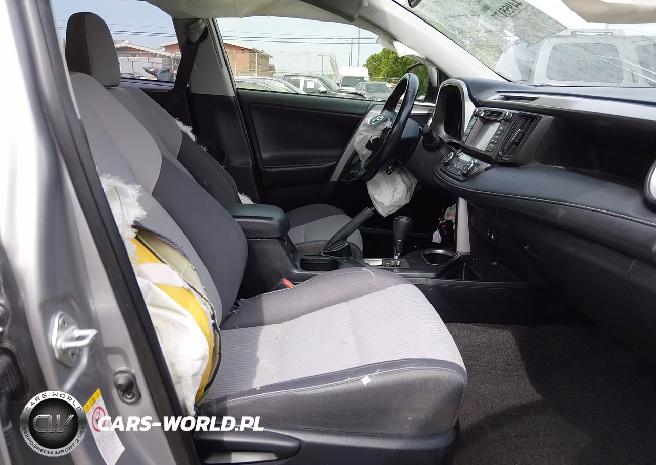 2018 Toyota Rav4 Xle VIN:JTMWFREV3JJ202506 - 5