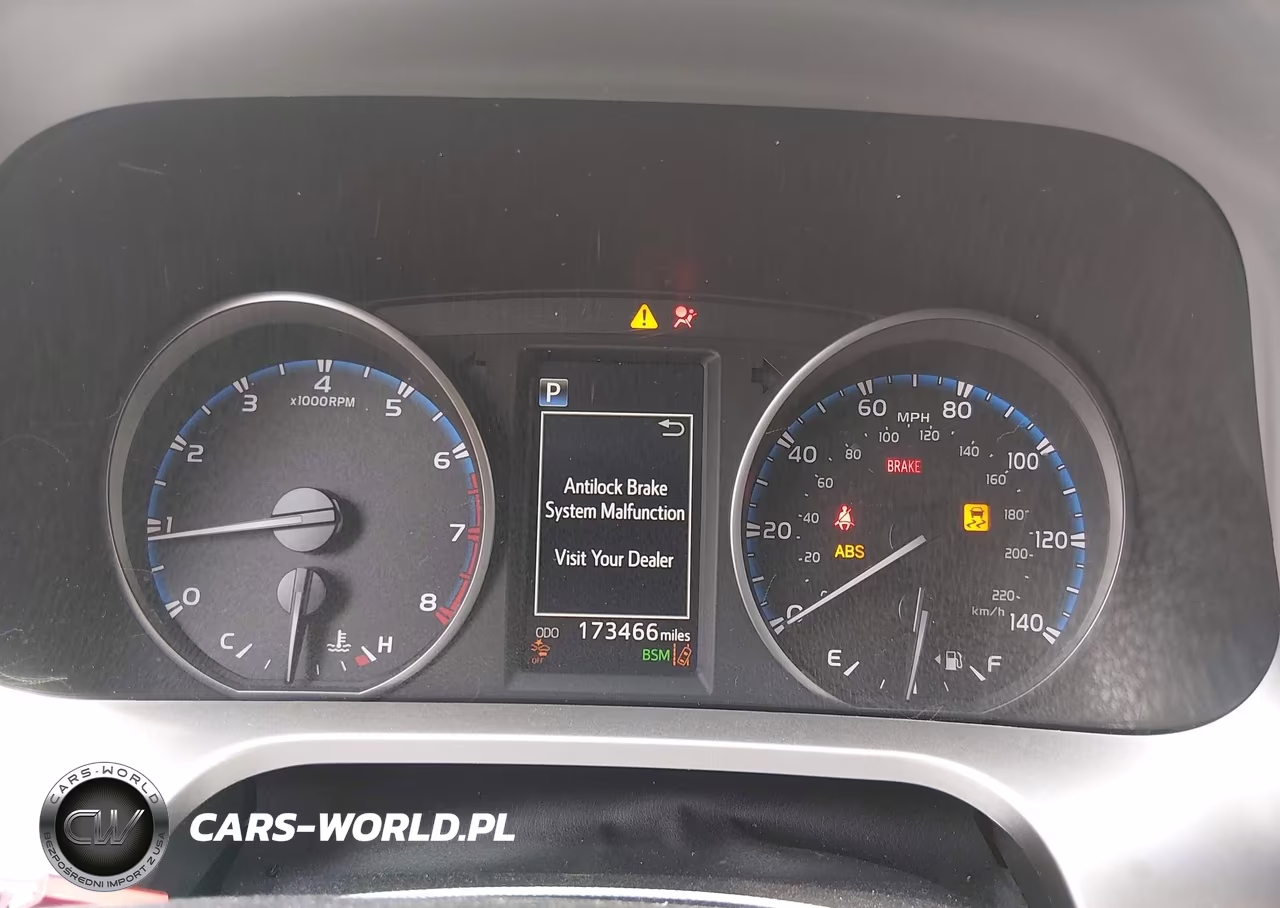 2018 Toyota Rav4 Xle VIN:JTMWFREV3JJ202506 - 7
