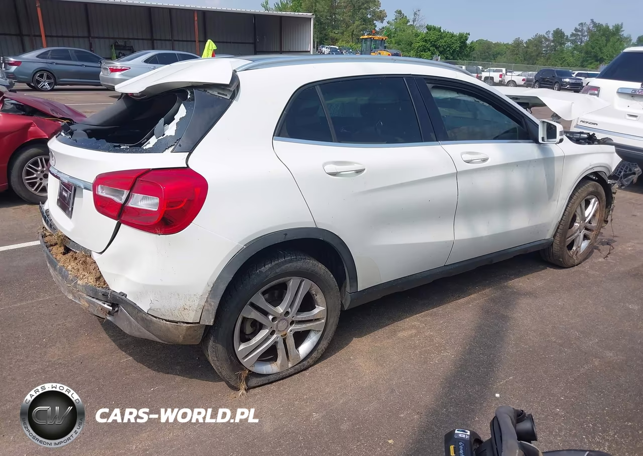 2016 Mercedes-Benz Gla 250 VIN:WDCTG4EB8GJ204697 - 4