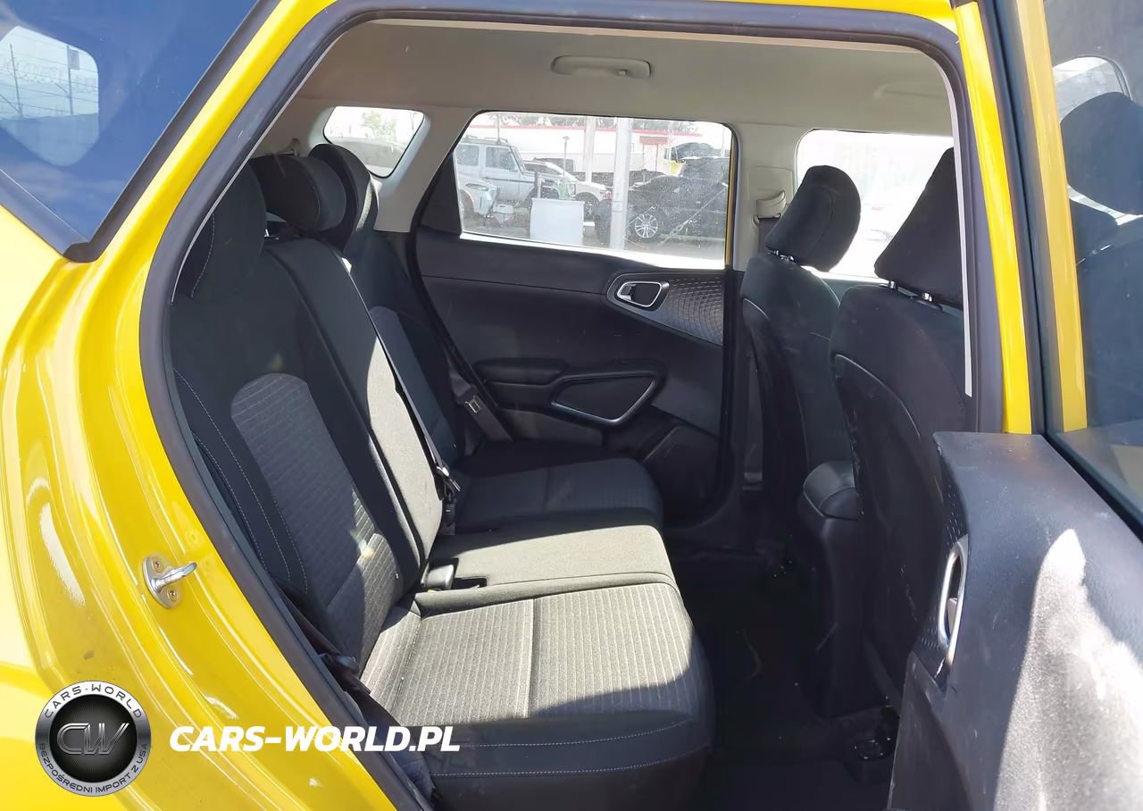 2020 Kia Soul S VIN:KNDJ23AU7L7122822 - 8