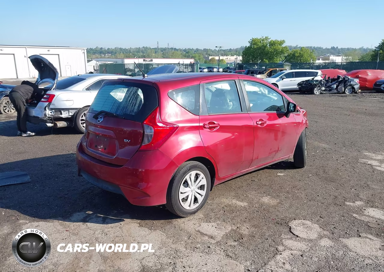 2019 Nissan Versa Note Sv VIN:3N1CE2CP9KL361383 - 4