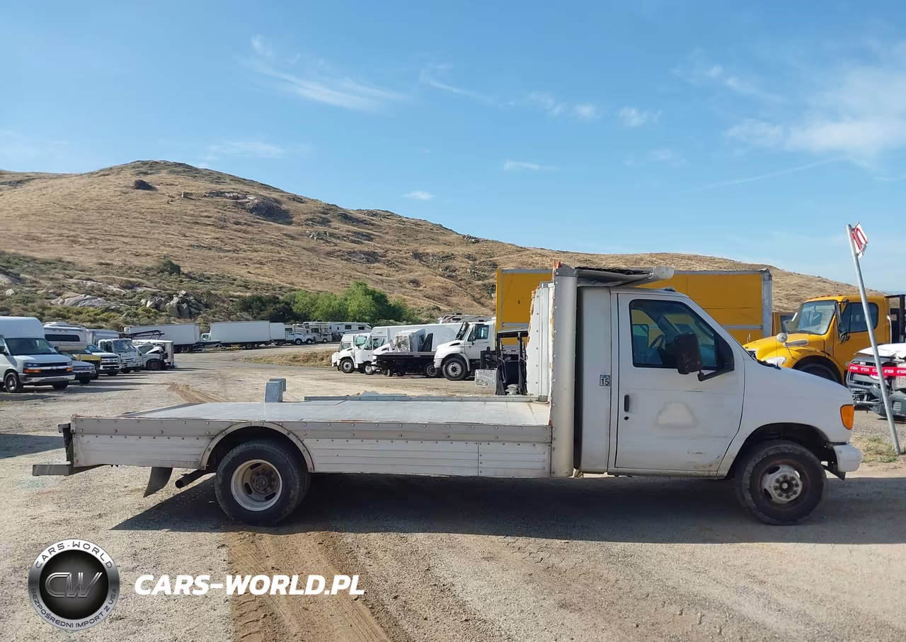 2006 Ford E-450 Cutaway VIN:1FDXE45SX6HA78681 - 16