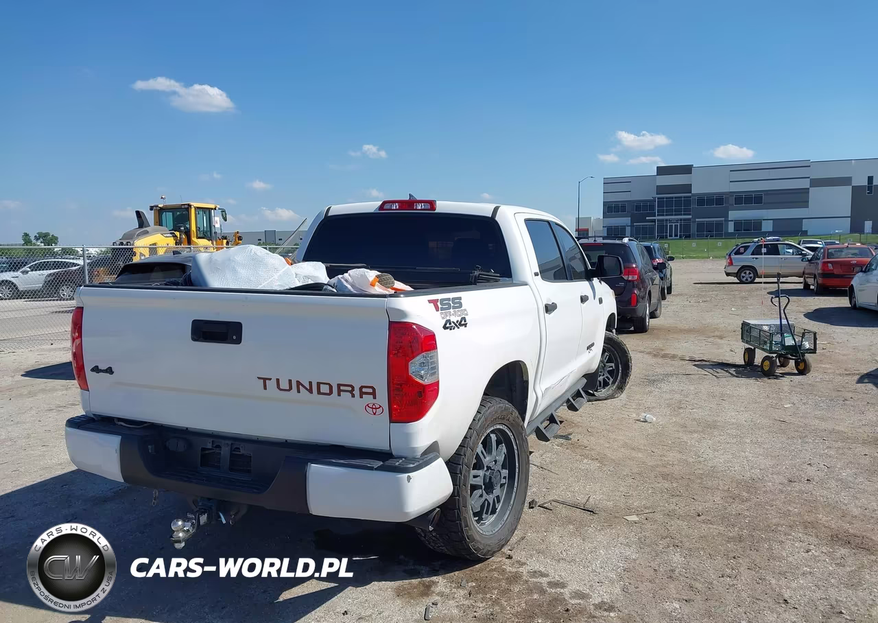2017 Toyota Tundra Sr5 5.7L V8 VIN:5TFDW5F19HX631927 - 4