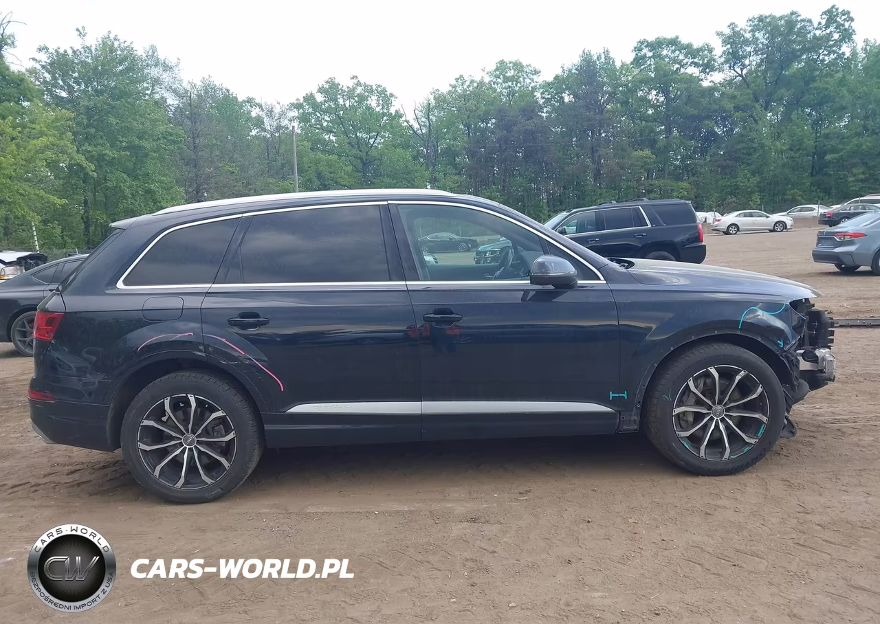 2017 Audi Q7 2.0T Premium VIN:WA1LHAF7XHD054954 - 14