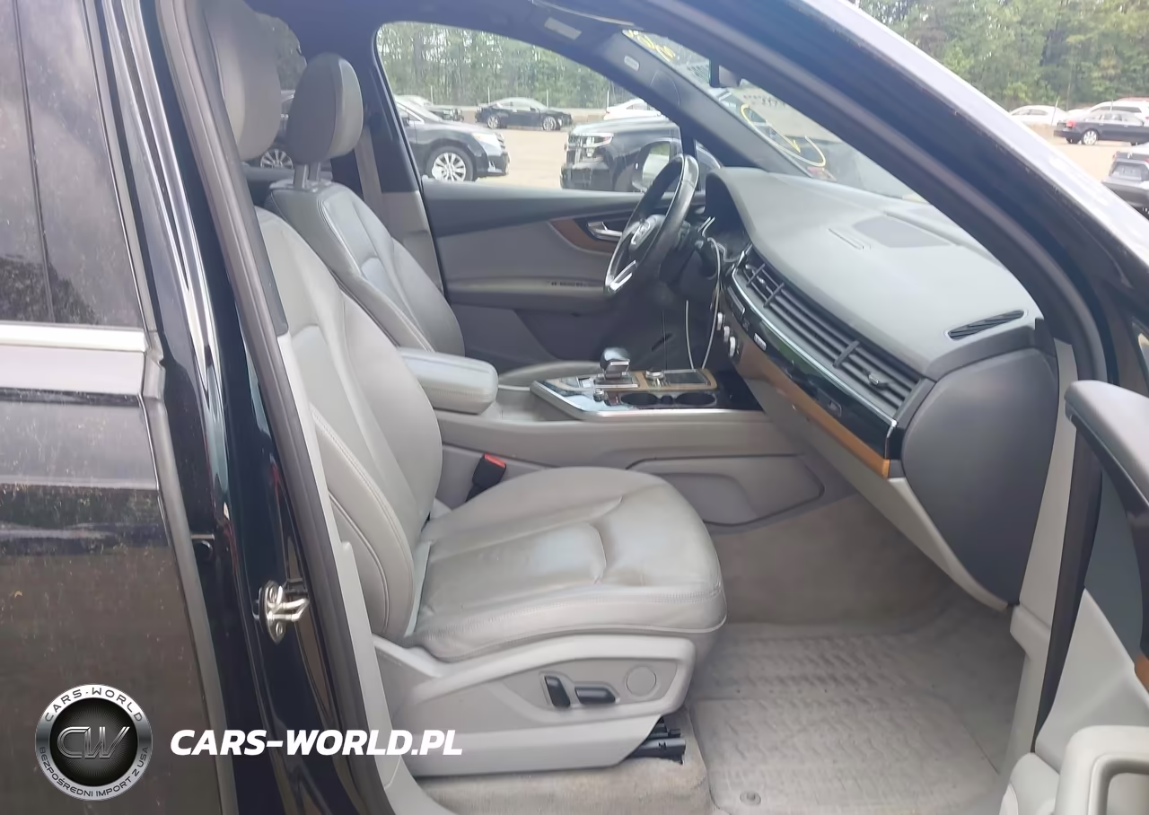 2017 Audi Q7 2.0T Premium VIN:WA1LHAF7XHD054954 - 5