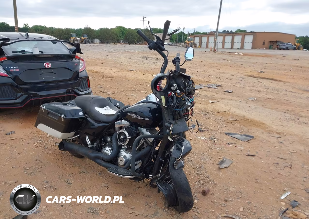 2013 Harley-Davidson Flhx Street Glide VIN:1HD1KBM13DB630956 - 2