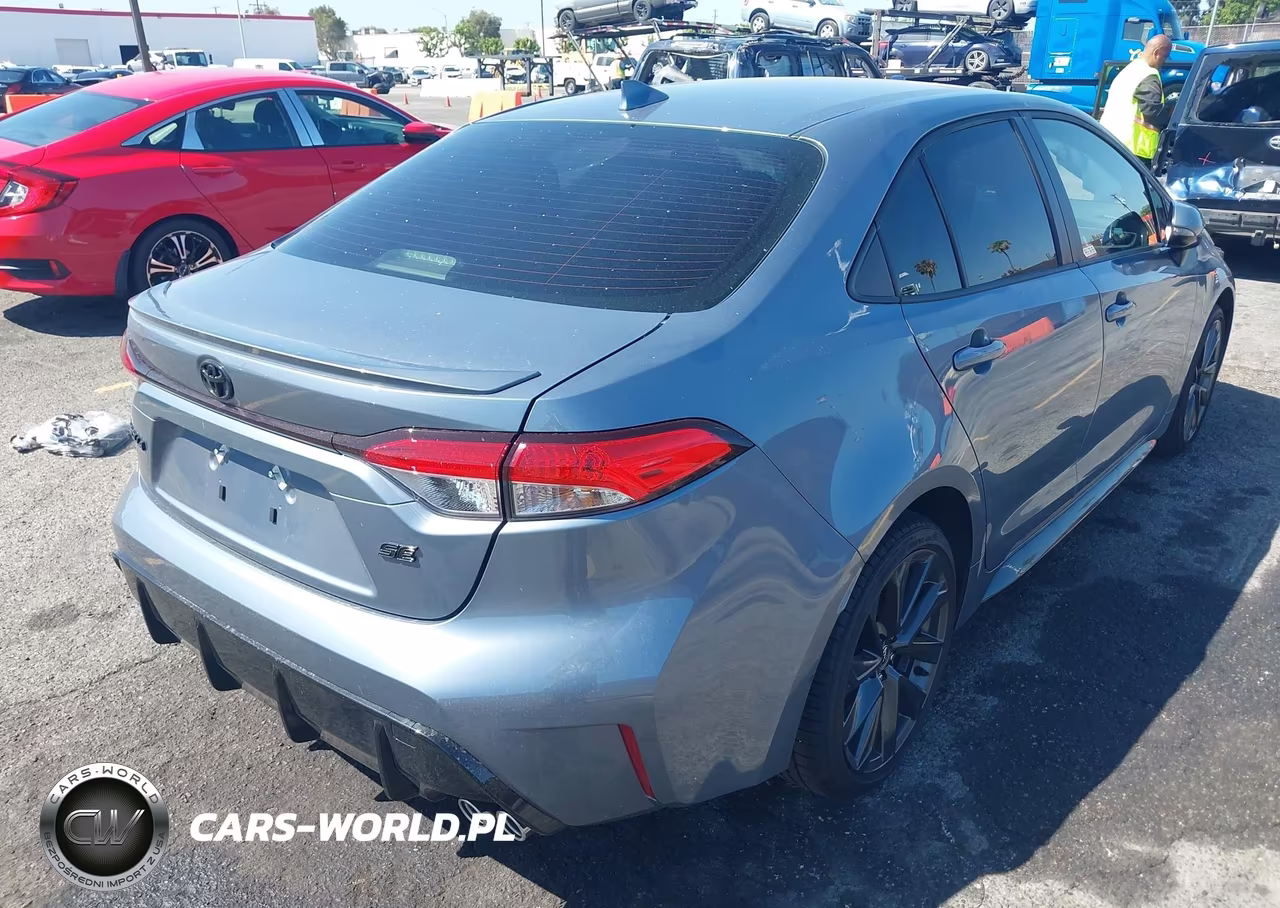 2026 Toyota Corolla Se VIN:JTDP4MCE5T3528993 - 4