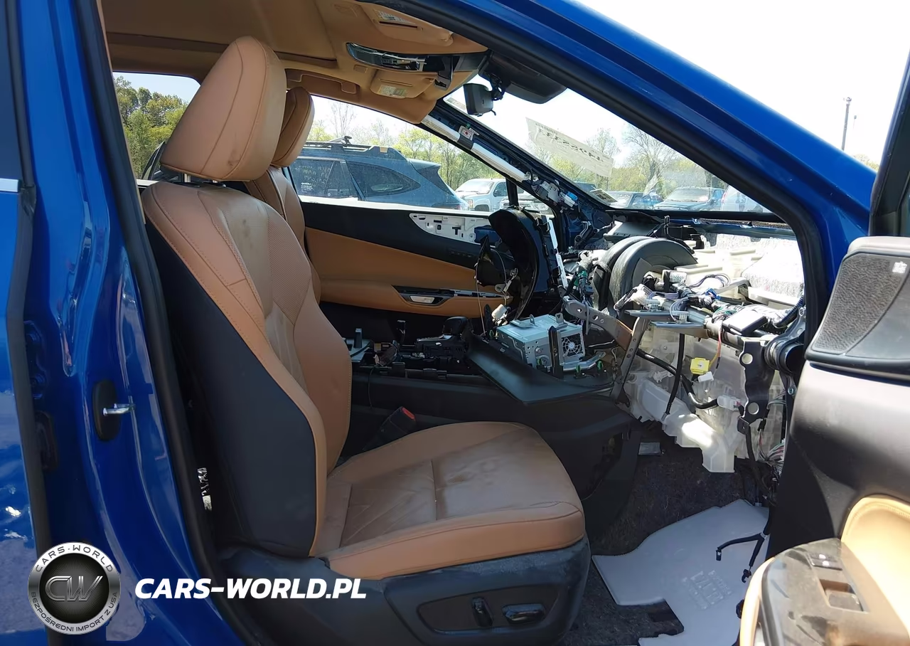 2025 Lexus Nx 450H+ Luxury VIN:JTJHKCFZ6S2063404 - 5