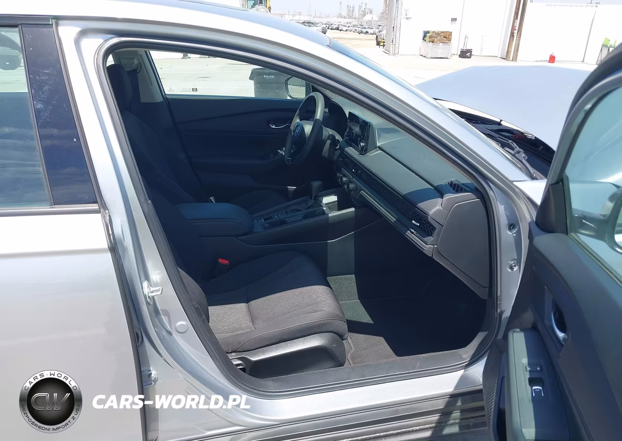 2025 Honda Accord Se VIN:1HGCY1F45SA017378 - 5