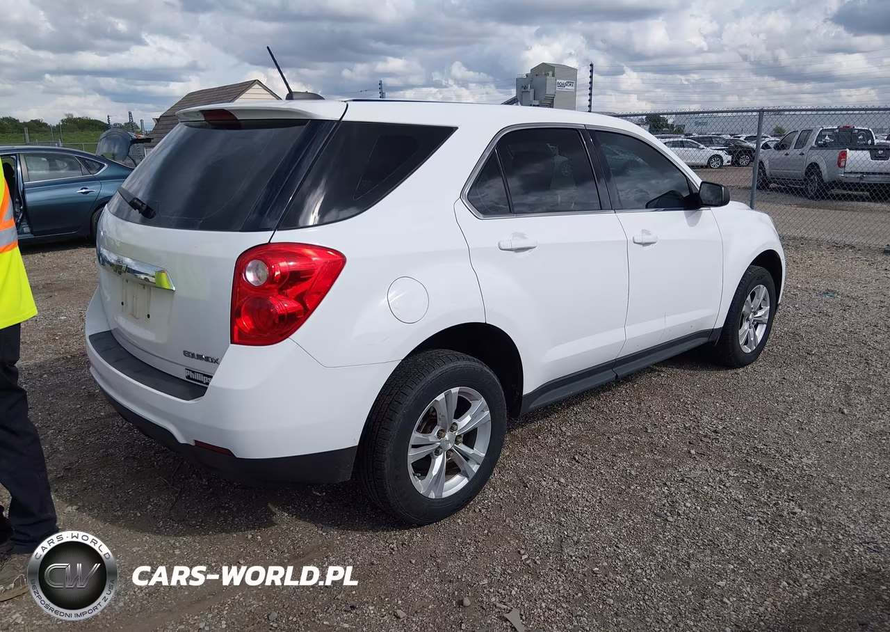 2015 Chevrolet Equinox L VIN:2GNALLEK3F1165228 - 4