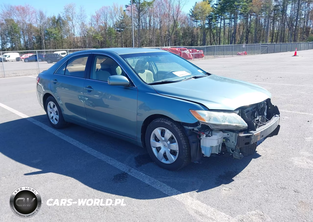 2007 Toyota Camry Le – zdjęcie 1 z 12