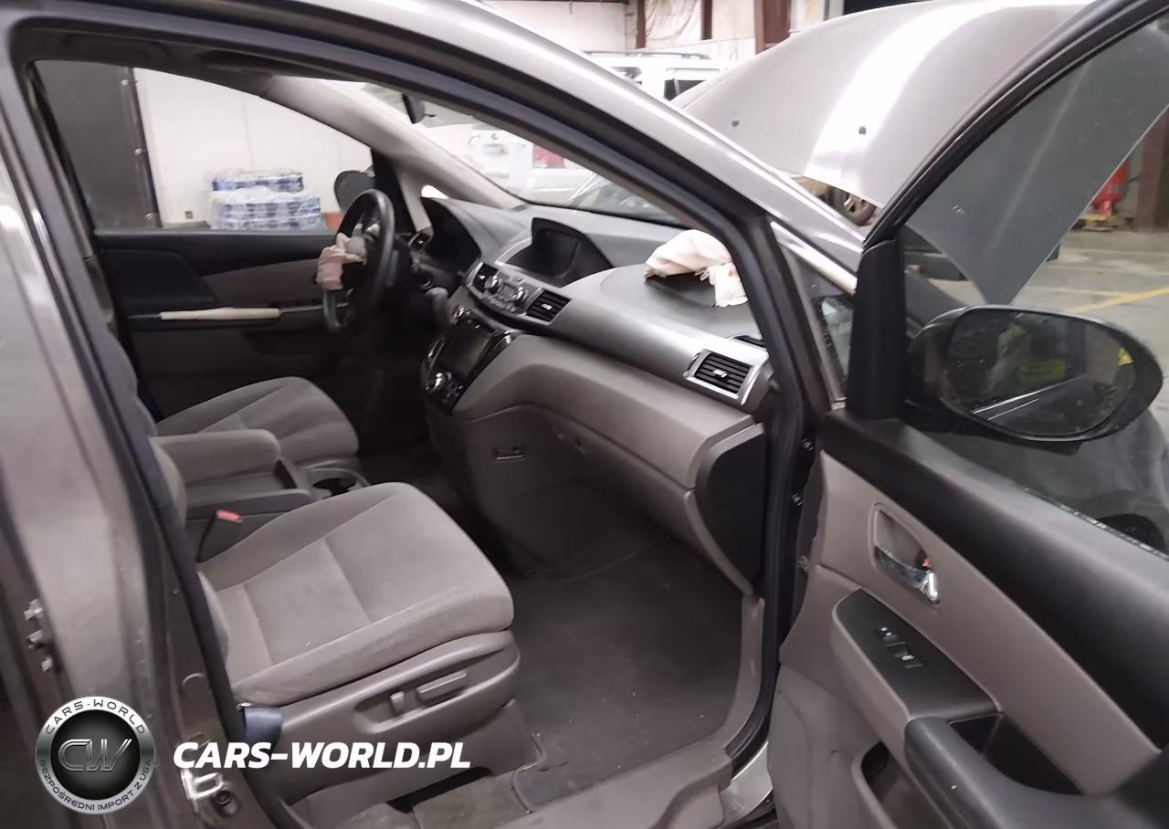 2016 Honda Odyssey Se VIN:5FNRL5H3XGB155967 - 5