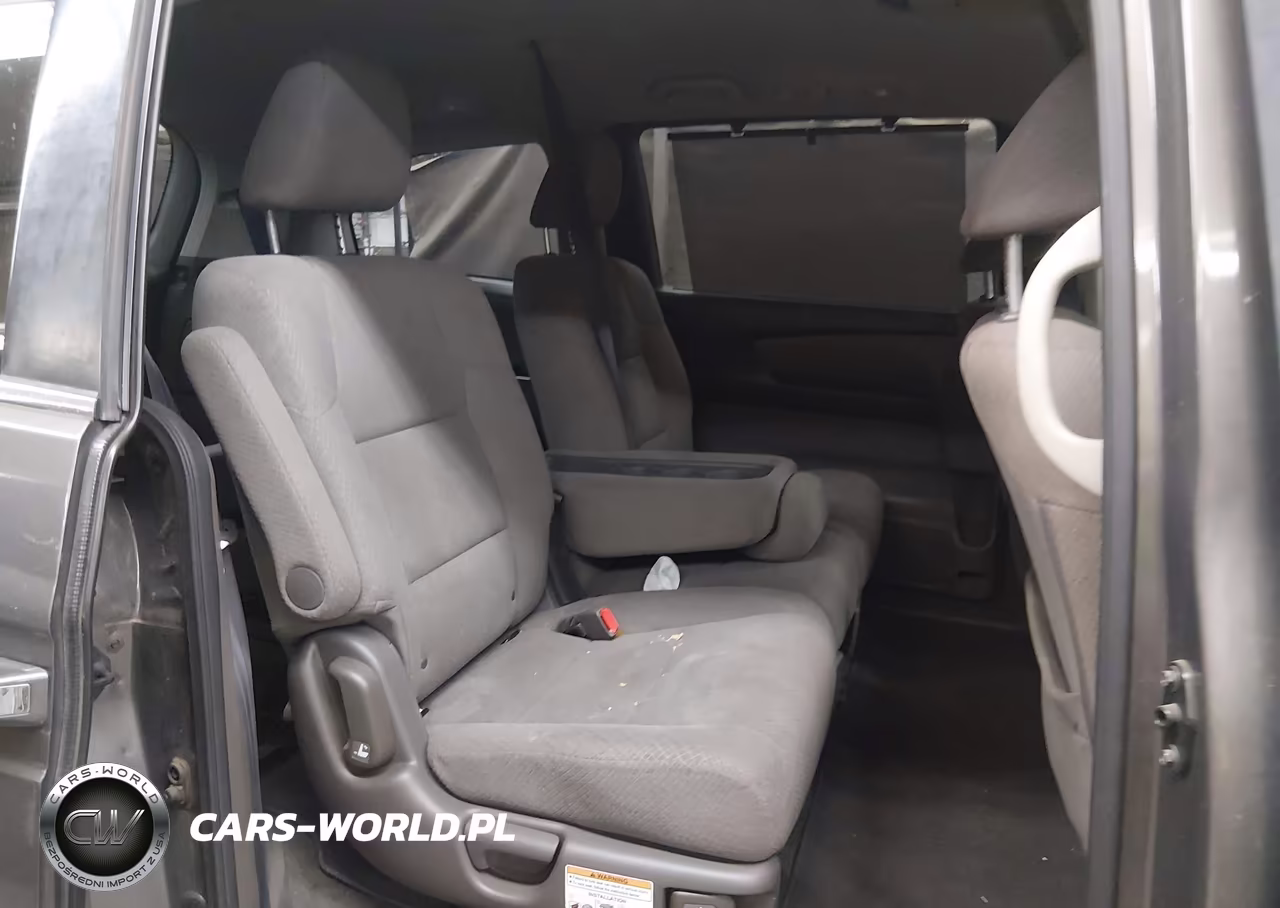 2016 Honda Odyssey Se VIN:5FNRL5H3XGB155967 - 8