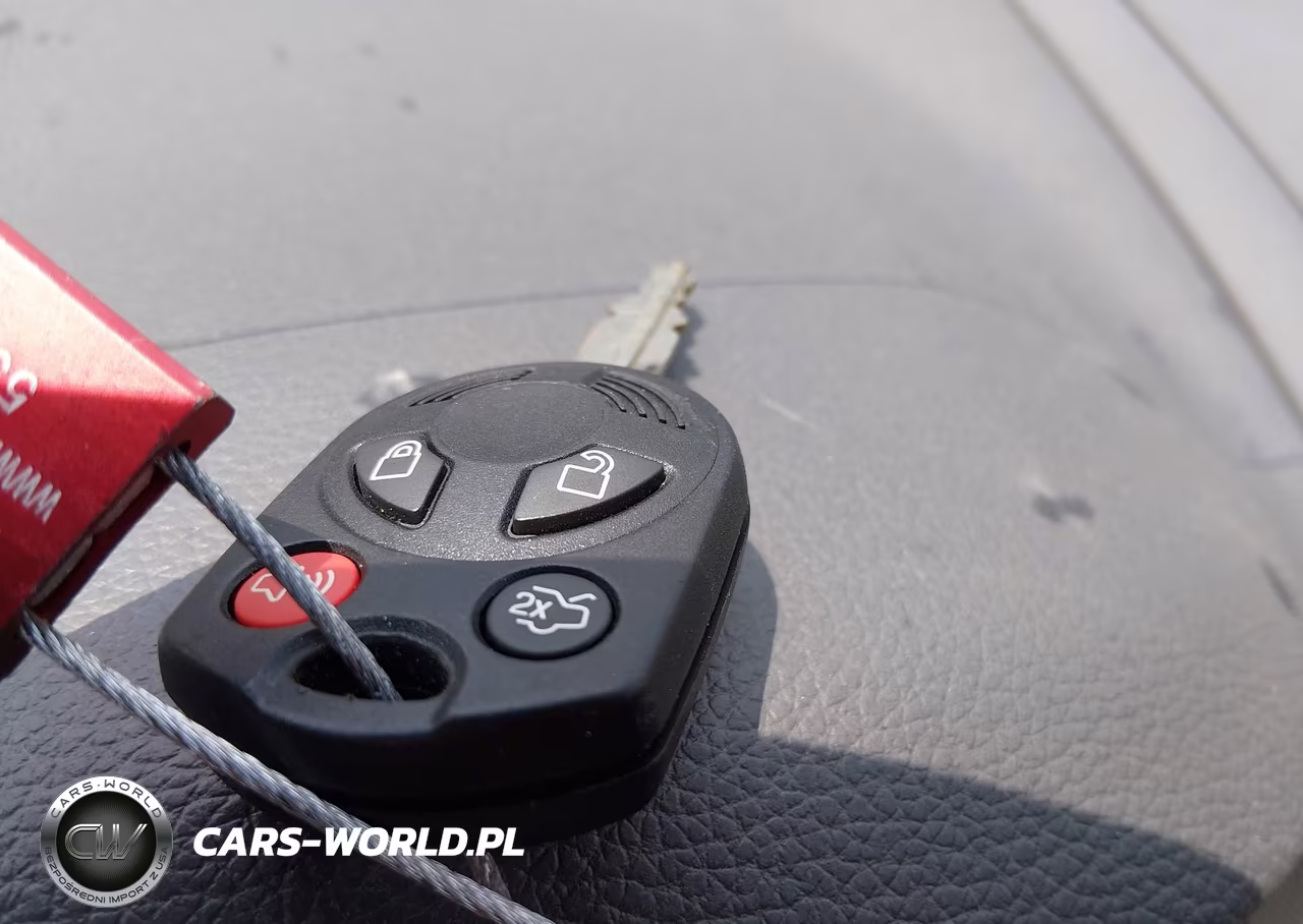2010 Ford Fusion Hybrid VIN:3FADP0L34AR171487 - 11