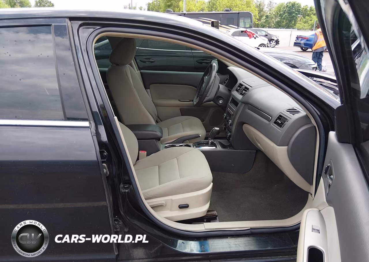 2010 Ford Fusion Hybrid VIN:3FADP0L34AR171487 - 5