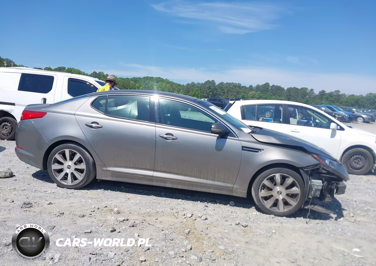 2012 Kia Optima Sx VIN:5XXGR4A65CG001310 - 13