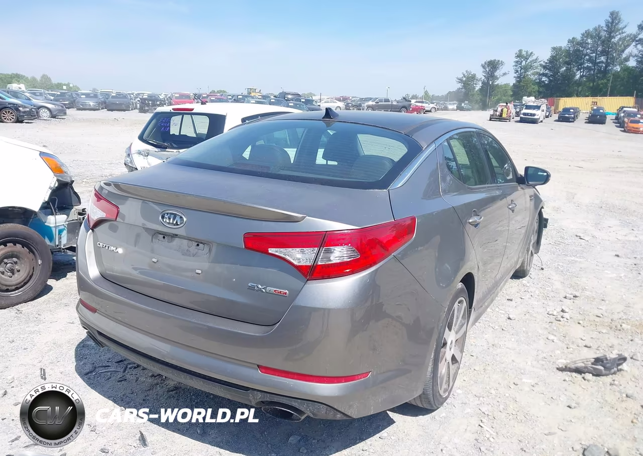 2012 Kia Optima Sx VIN:5XXGR4A65CG001310 - 4