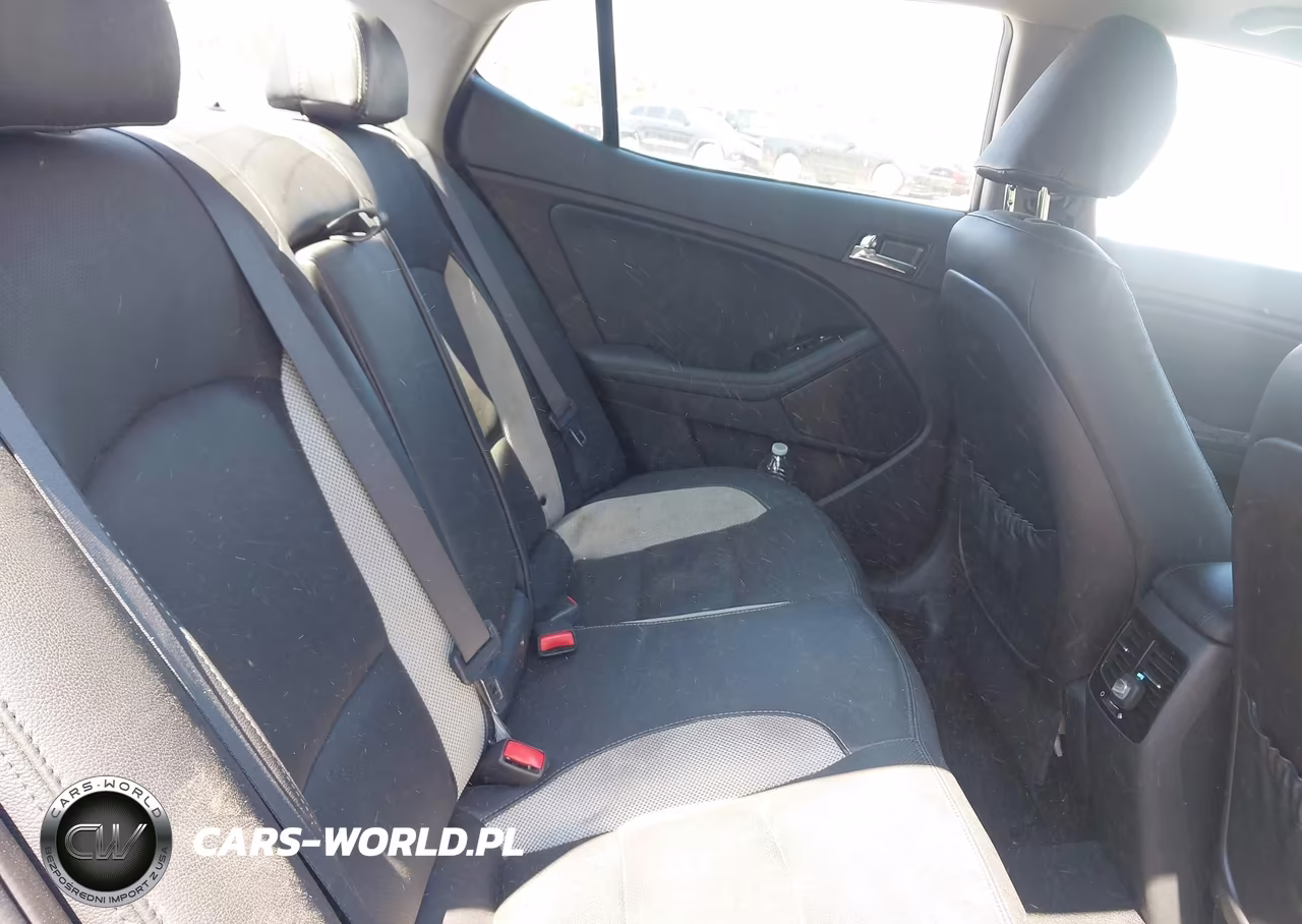 2012 Kia Optima Sx VIN:5XXGR4A65CG001310 - 8