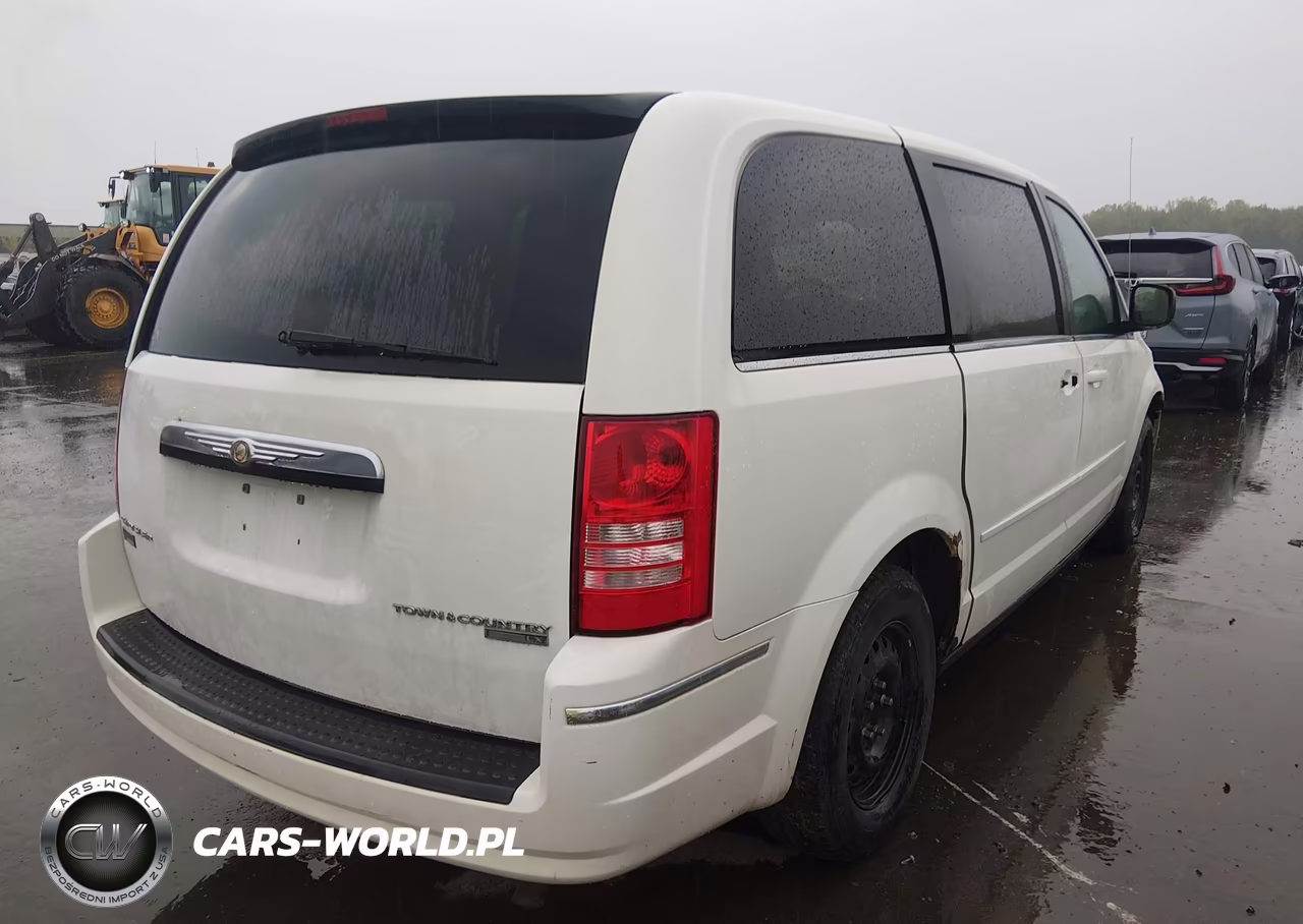 2009 Chrysler Town & Country Lx VIN:2A8HR44E19R516224 - 4