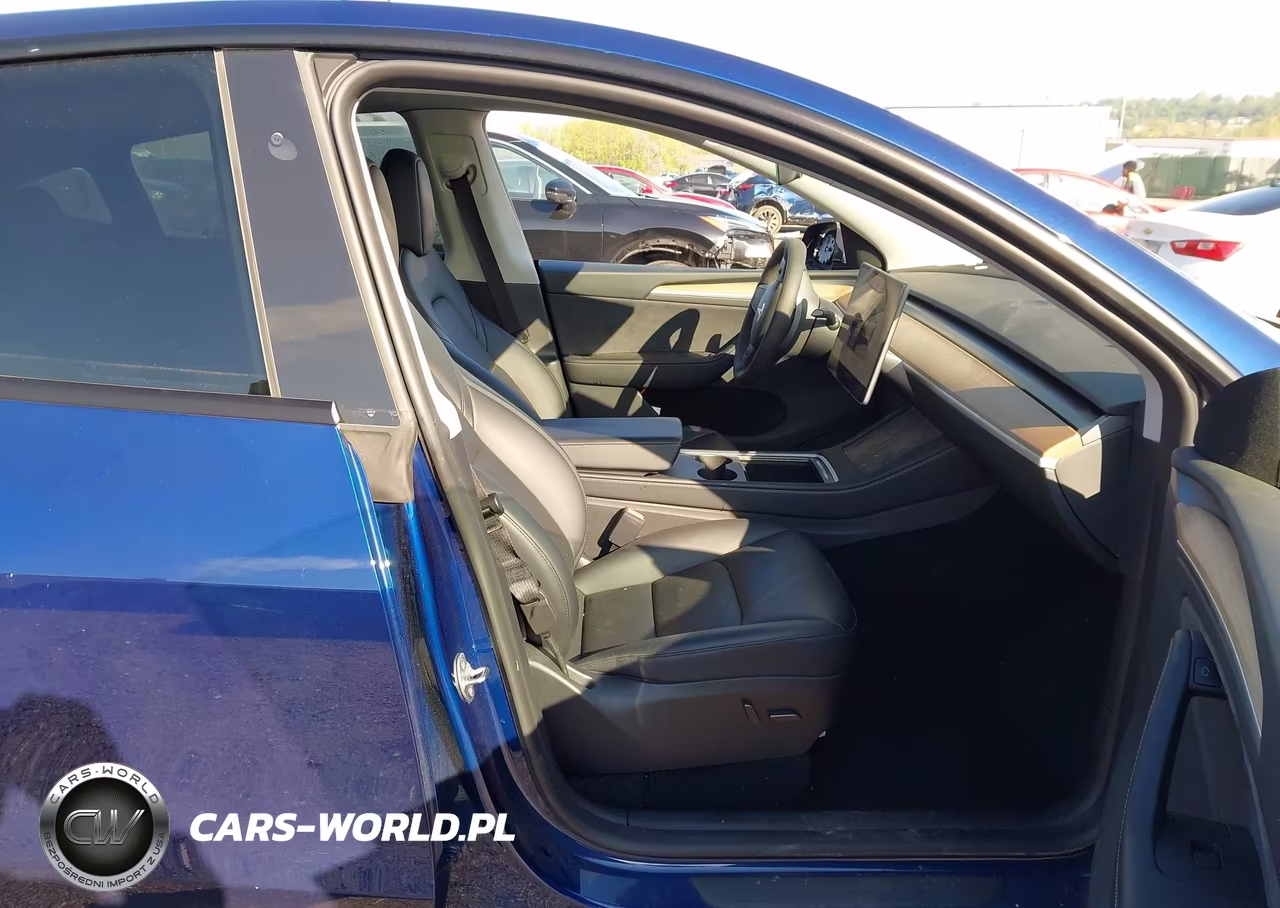 2024 Tesla Model Y Long Range Dual Motor All-Wheel Drive VIN:7SAYGDEE3RA218314 - 5