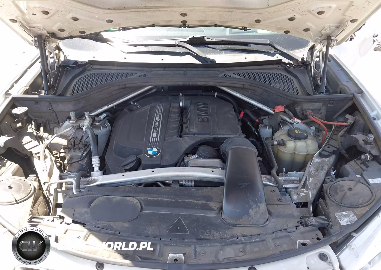 2018 BMW X5 xDrive35I VIN:5UXKR0C50J0X95329 - 10