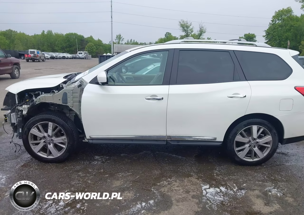 2016 Nissan Pathfinder Platinum VIN:5N1AR2MM0GC612187 - 15