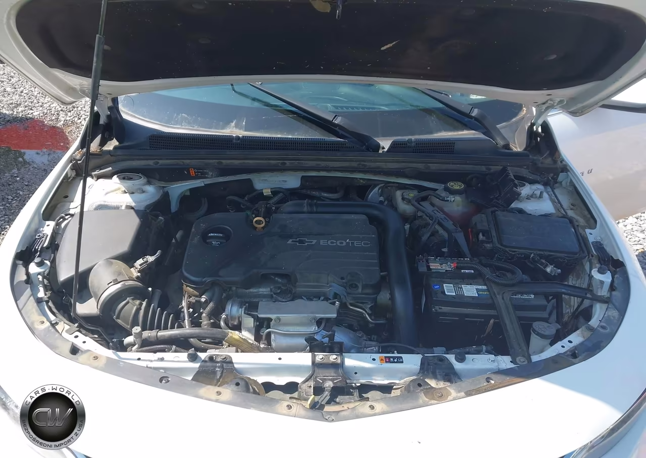 2018 Chevrolet Malibu Lt VIN:1G1ZD5ST7JF153773 - 10