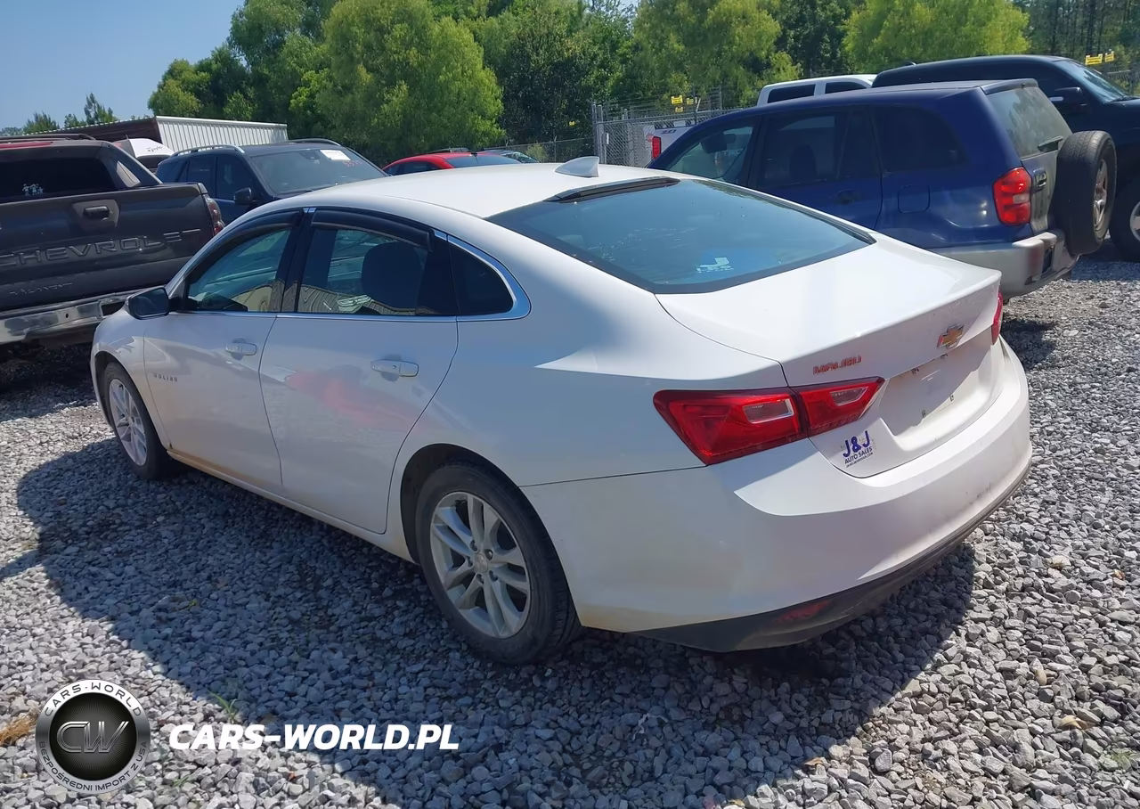 2018 Chevrolet Malibu Lt VIN:1G1ZD5ST7JF153773 - 3