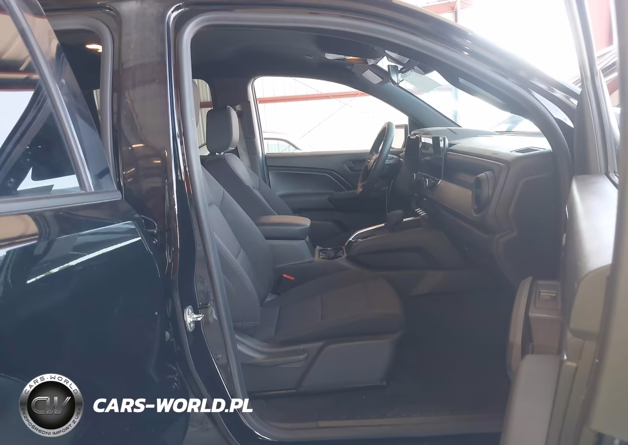 2025 Chevrolet Colorado 2Wd Wt VIN:1GCPSBEK8S1158484 - 5