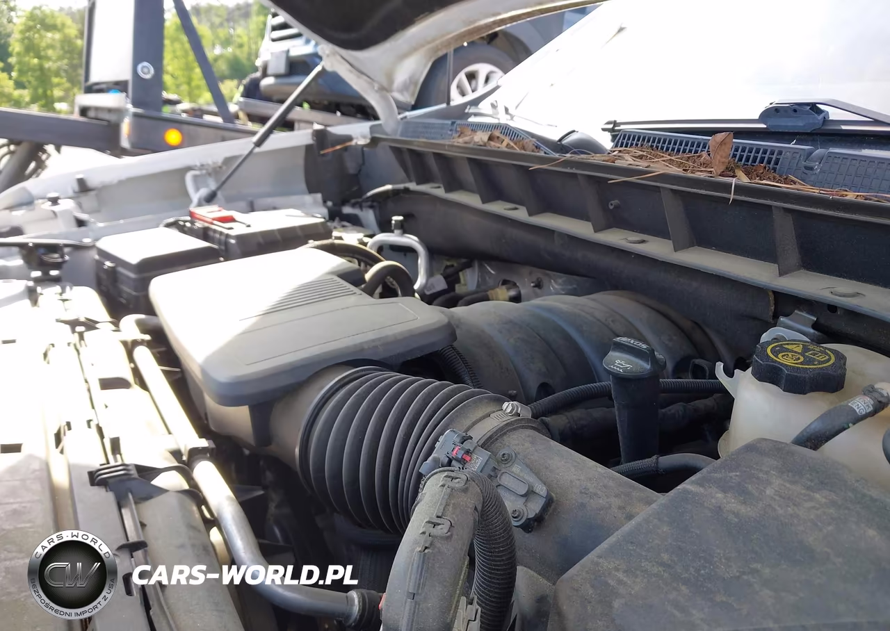 2019 Chevrolet Silverado 1500 High Country VIN:1GCUYHEL9KZ390770 - 10