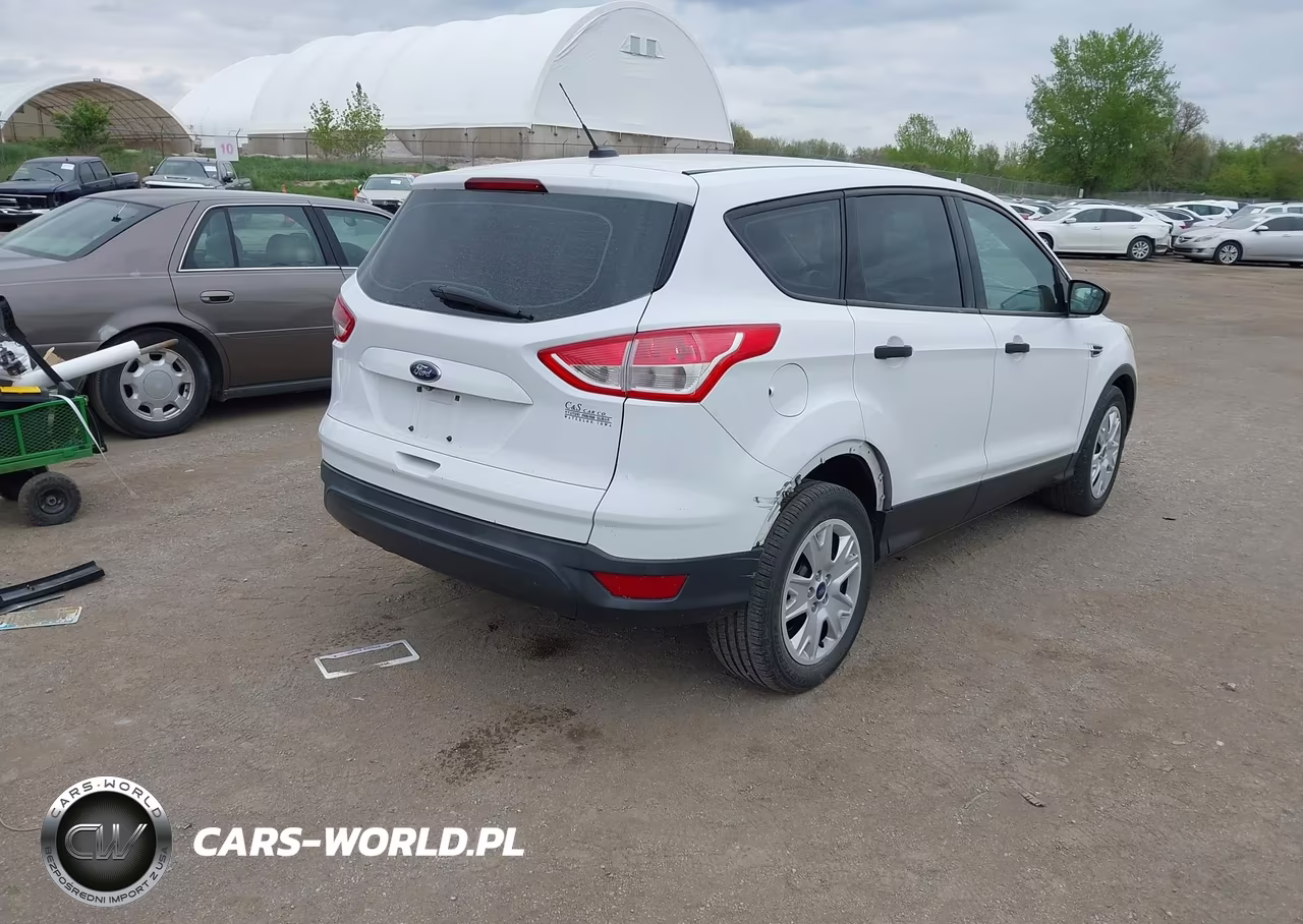 2015 Ford Escape S VIN:1FMCU0F73FUA45453 - 4