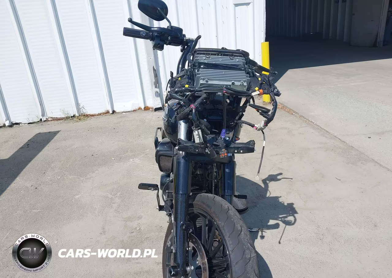 2018 Harley-Davidson Fltrxs Road Glide Special VIN:1HD1KTC13JB613691 - 5