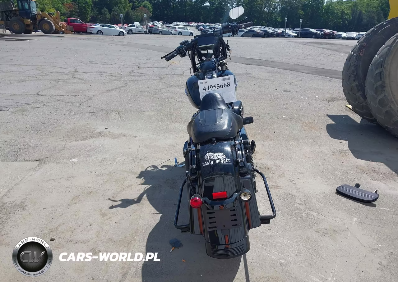 2018 Harley-Davidson Fltrxs Road Glide Special VIN:1HD1KTC13JB613691 - 6