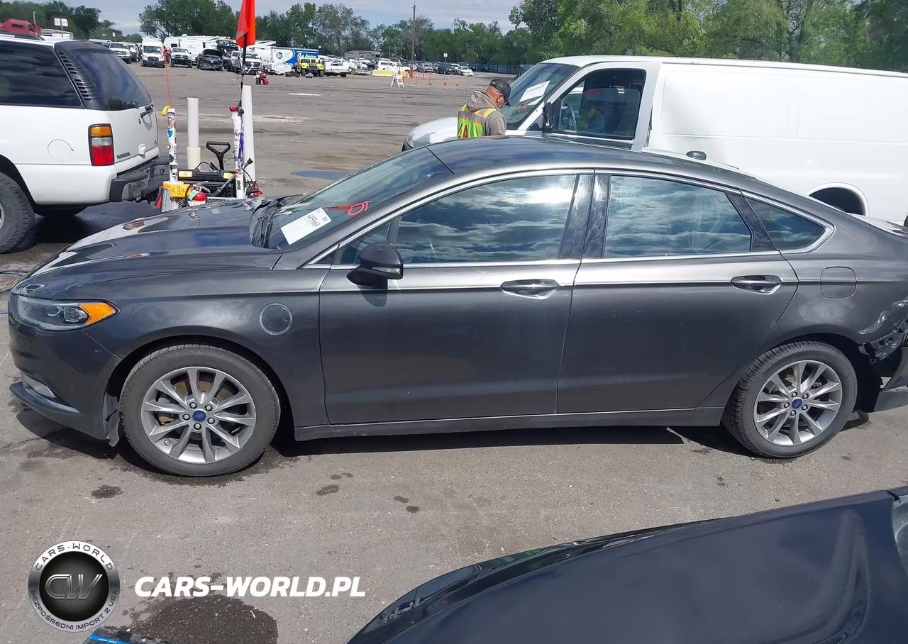 2017 Ford Fusion Energi Se Luxury VIN:3FA6P0PUXHR329921 - 14