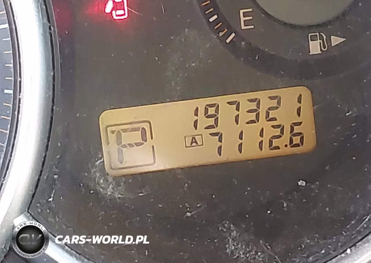 2008 Nissan Versa 1.8S VIN:3N1BC13E28L416906 - 15