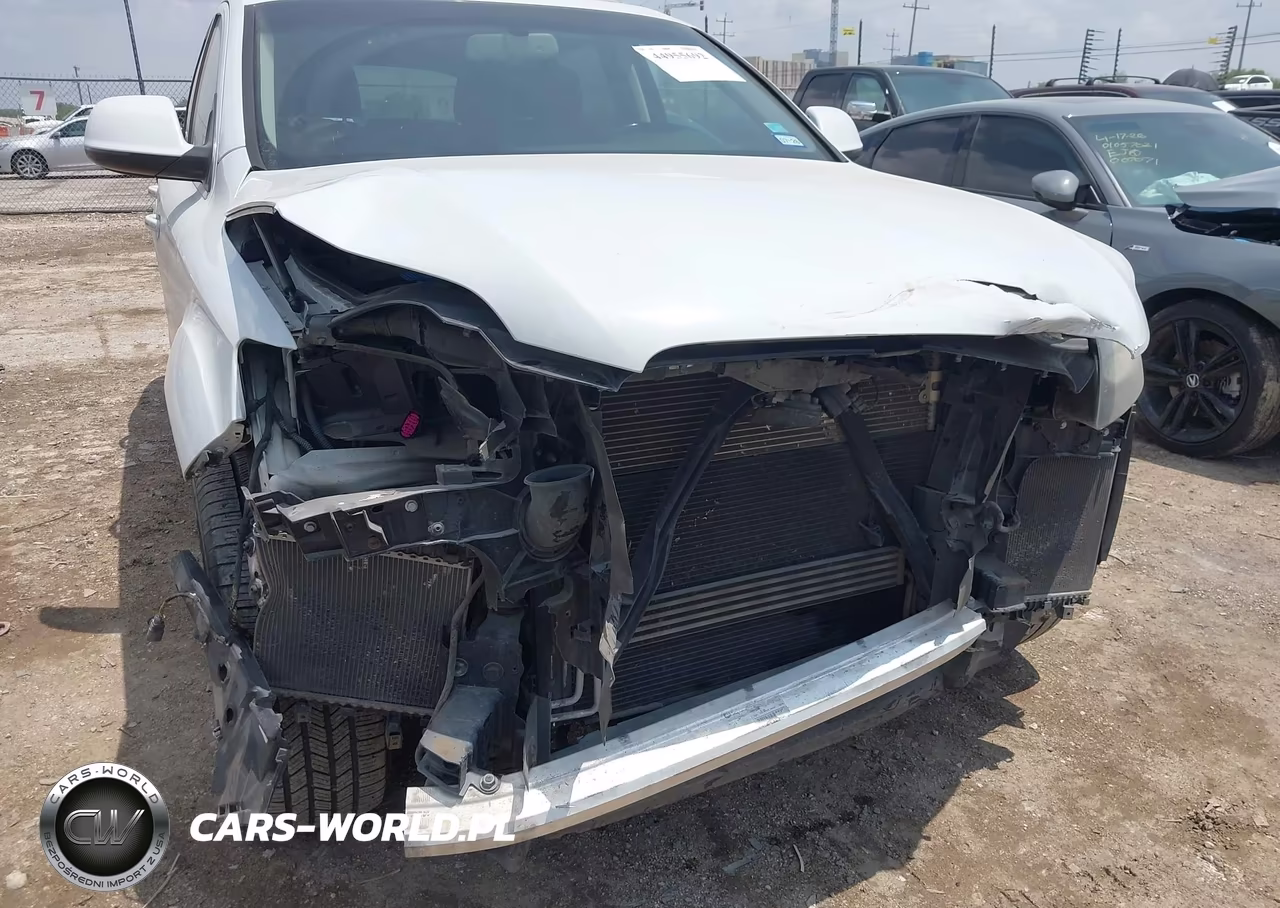 2015 Audi Q7 3.0T Premium VIN:WA1LGBFE1FD001127 - 6