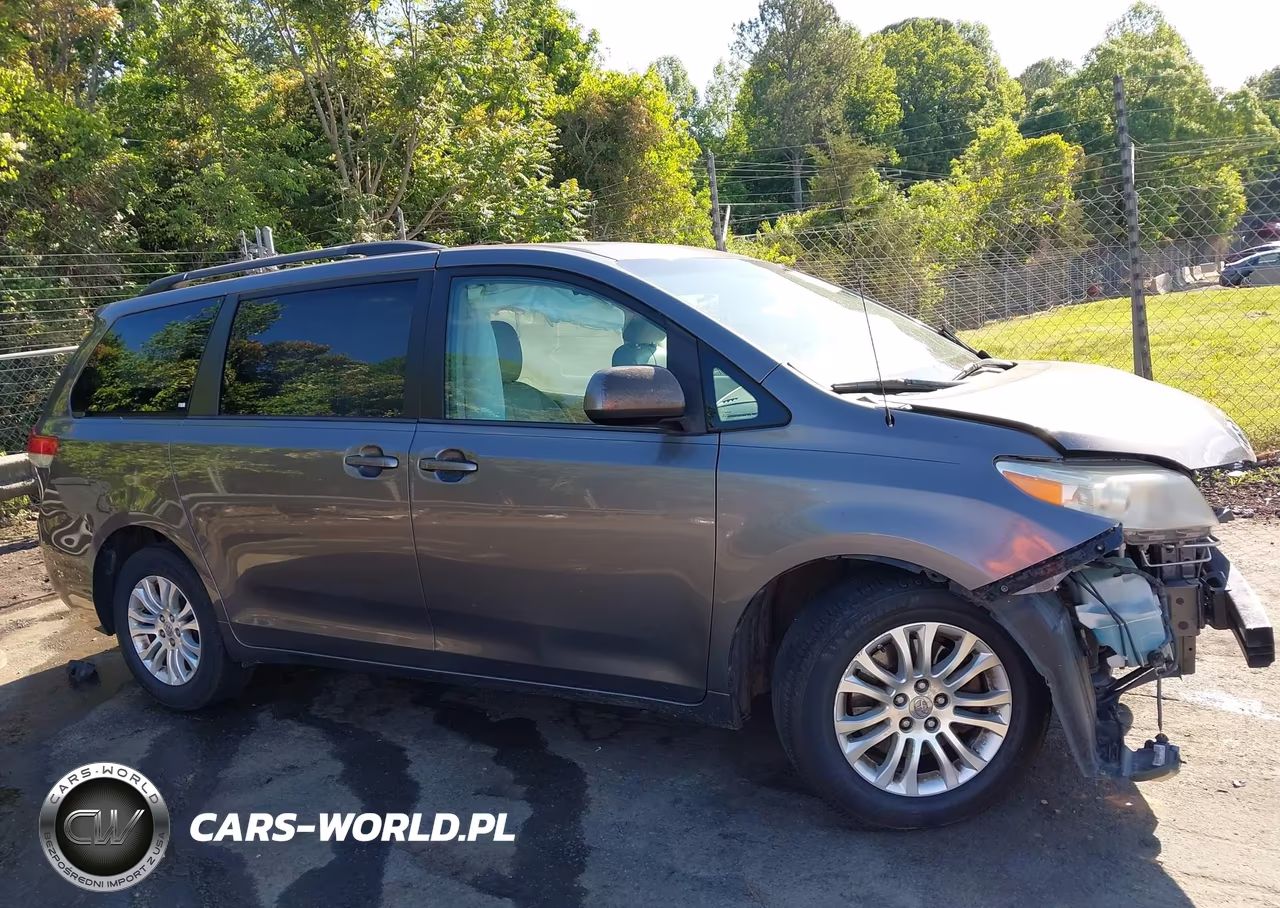 2014 Toyota Sienna Xle V6 8 Passenger VIN:5TDYK3DCXES427855 - 14