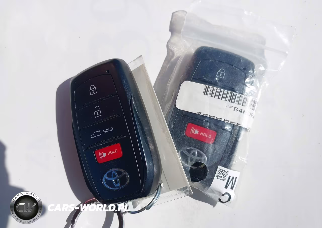 2024 Toyota Corolla Le VIN:5YFB4MDE4RP224899 - 11