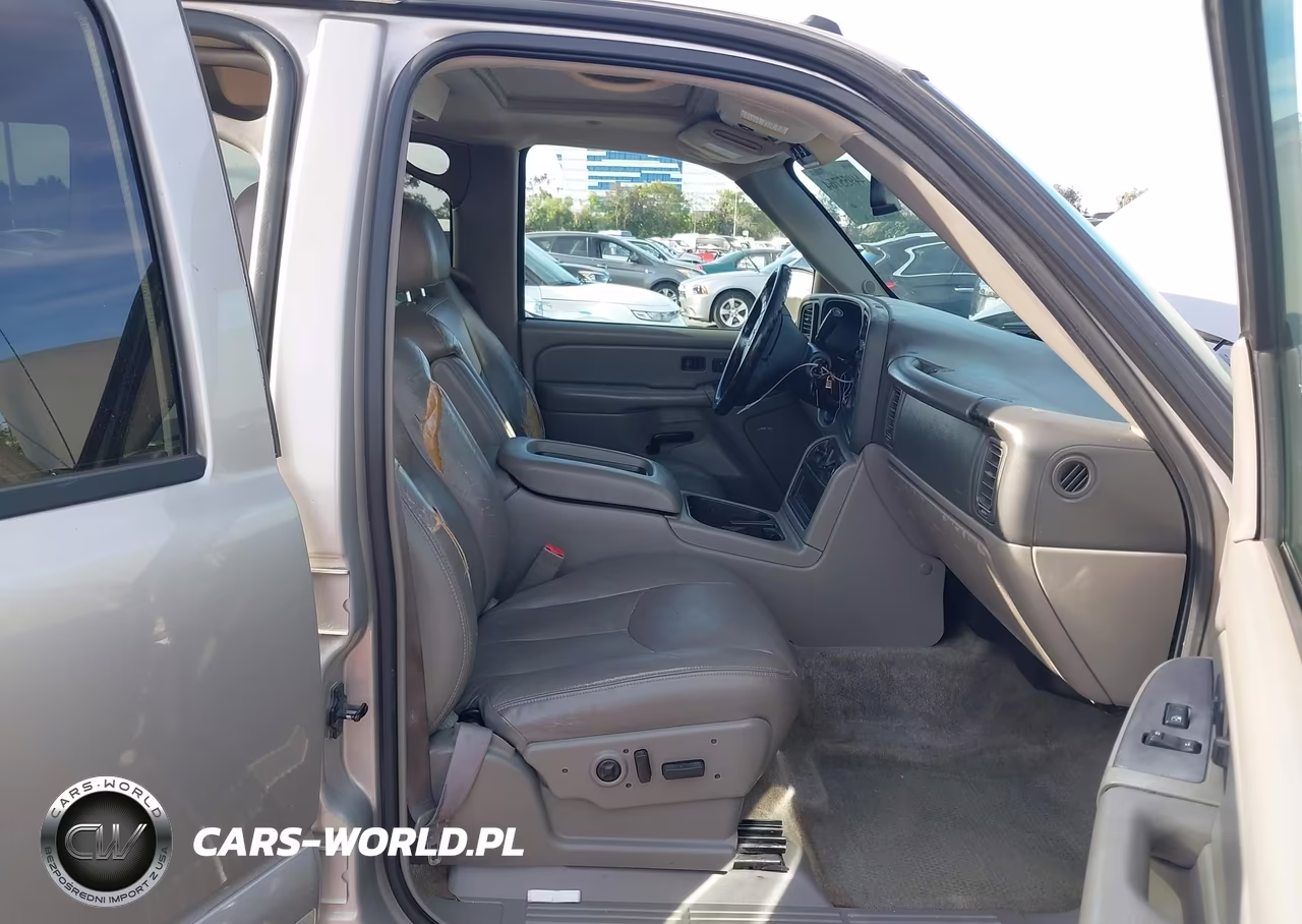 2004 Chevrolet Suburban 1500 Lt VIN:1GNEC16T54J129931 - 5