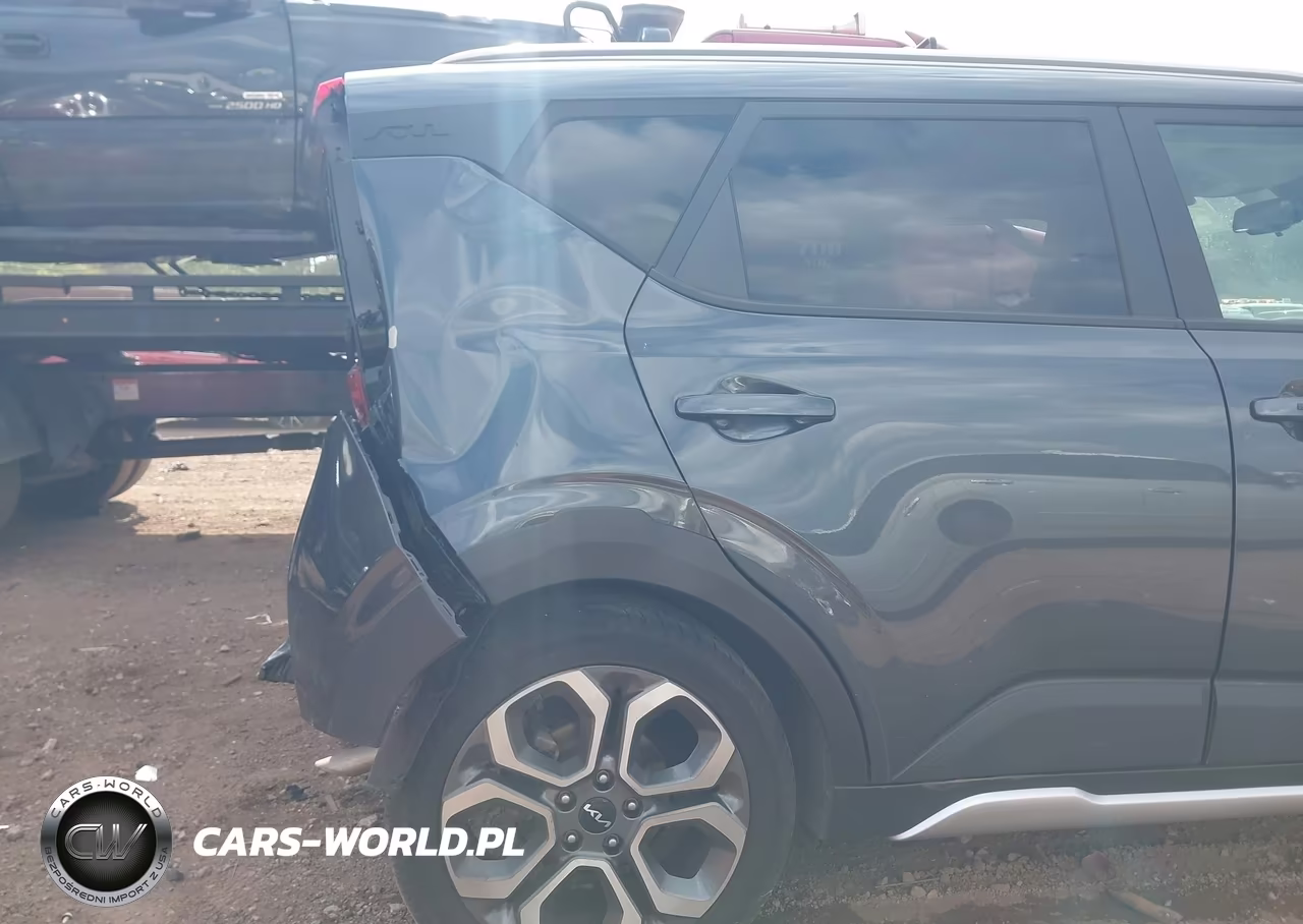 2022 Kia Soul X-Line VIN:KNDJ23AU7N7826585 - 6