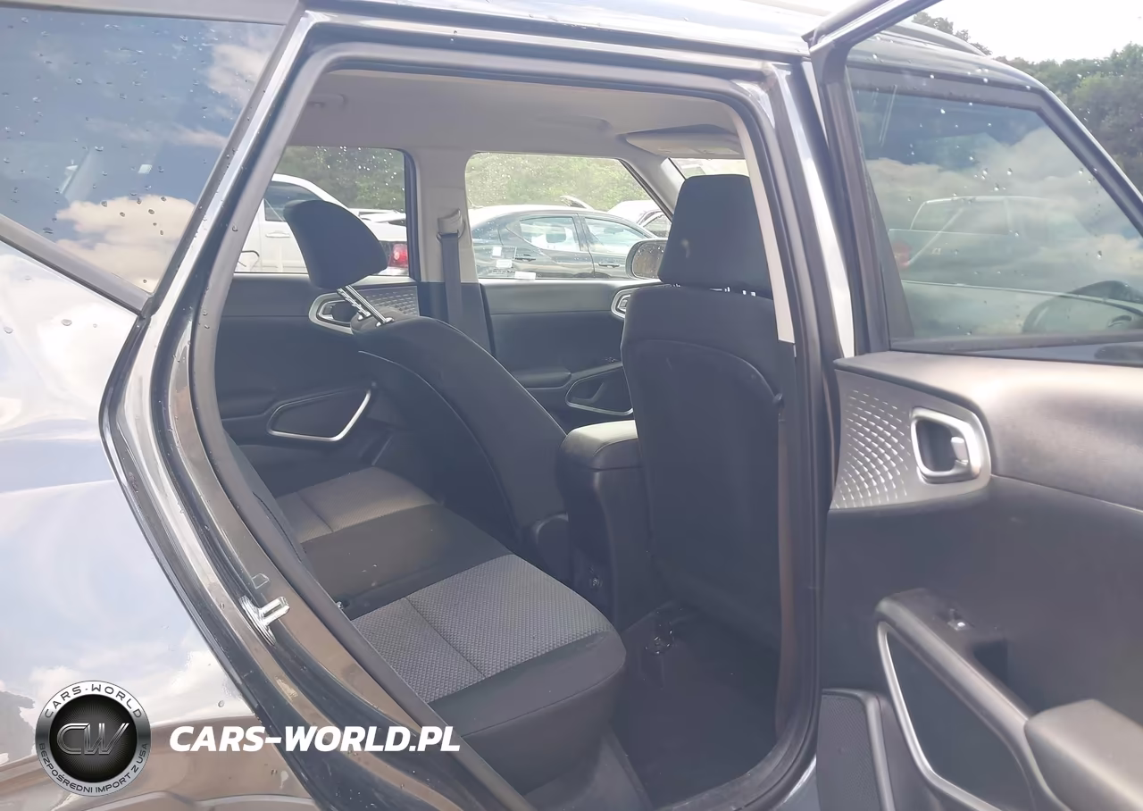 2022 Kia Soul X-Line VIN:KNDJ23AU7N7826585 - 8