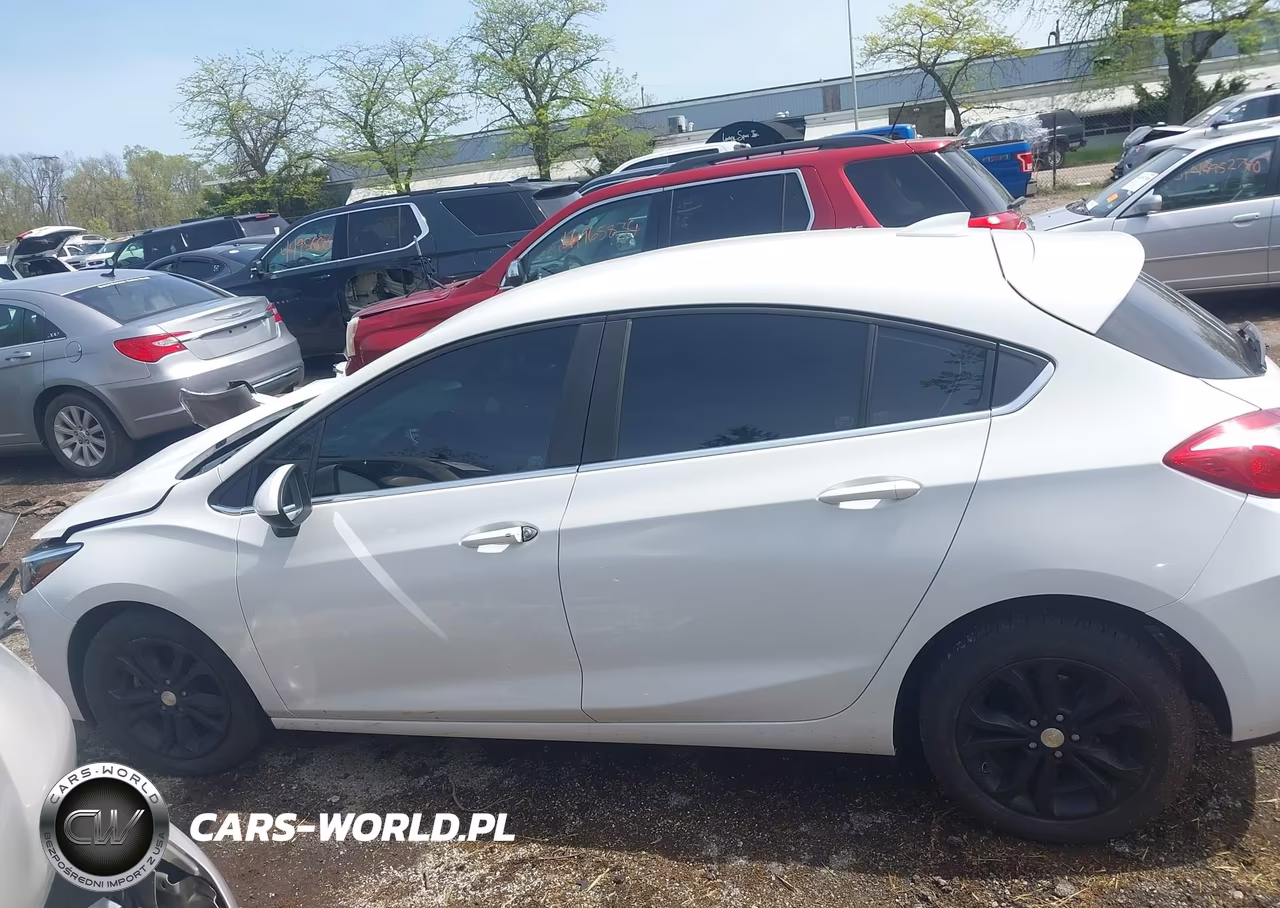 2019 Chevrolet Cruze Lt VIN:3G1BE6SM0KS547111 - 14