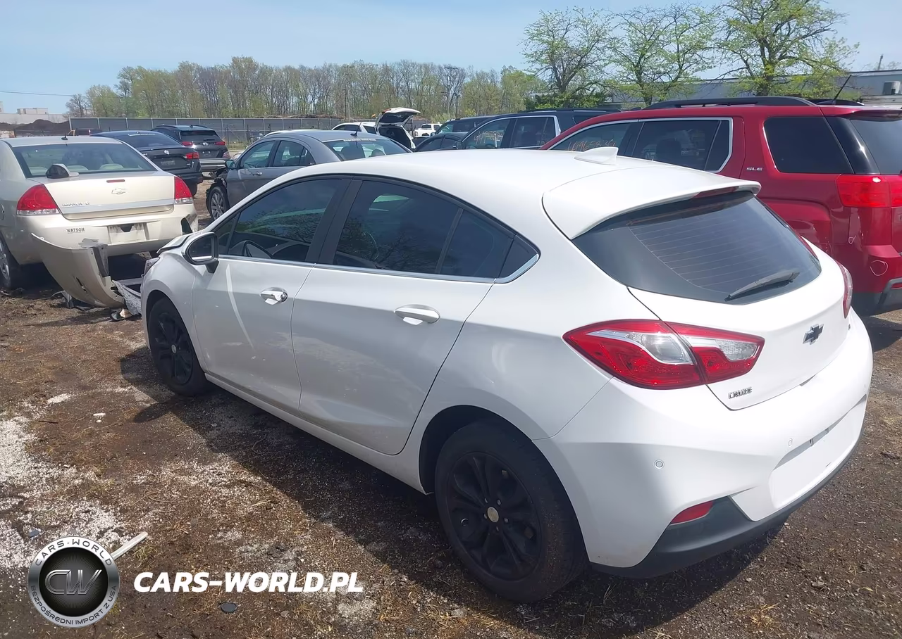 2019 Chevrolet Cruze Lt VIN:3G1BE6SM0KS547111 - 3