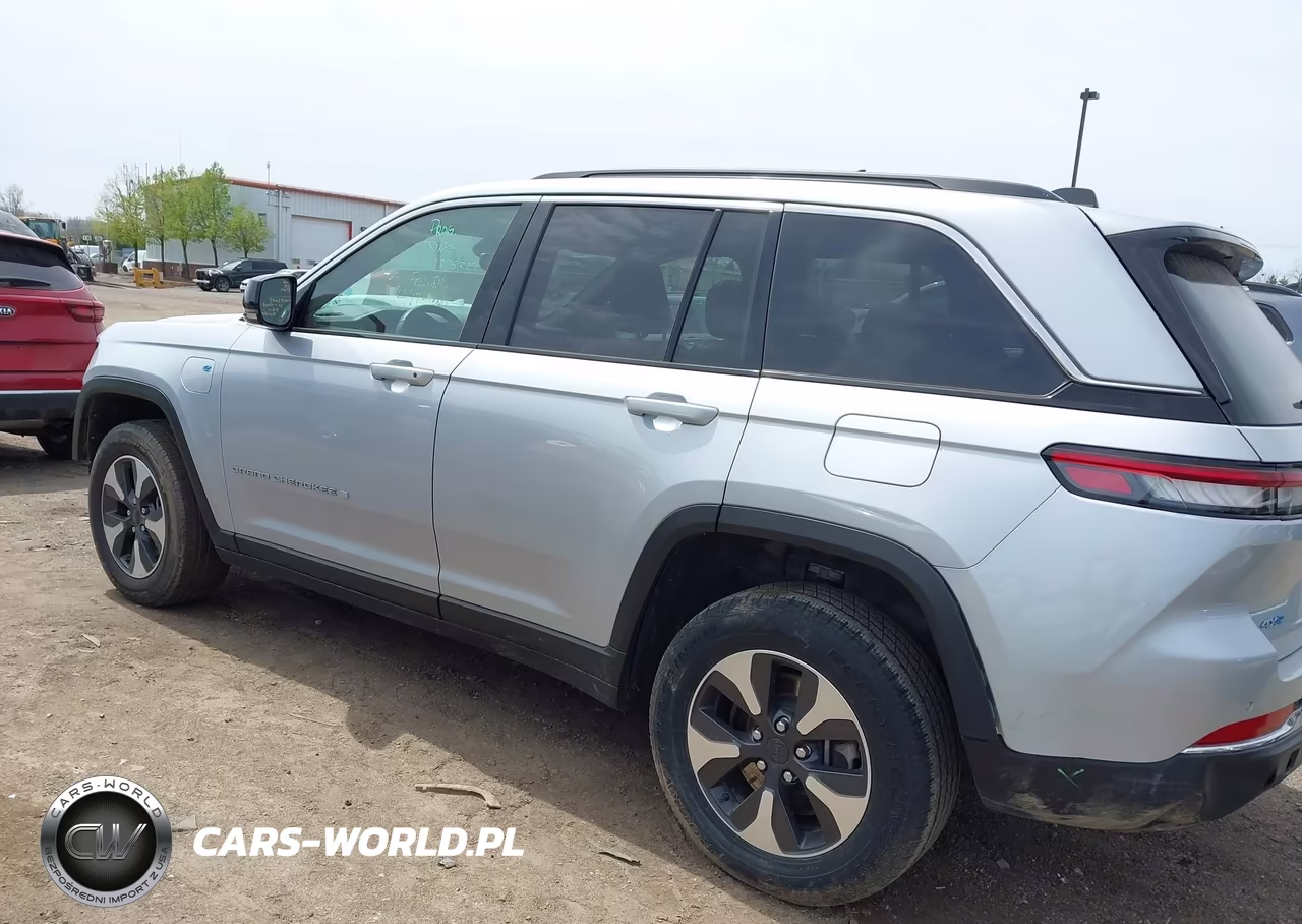 2024 Jeep Grand Cherokee 4Xe VIN:1C4RJYB65R8516292 - 14