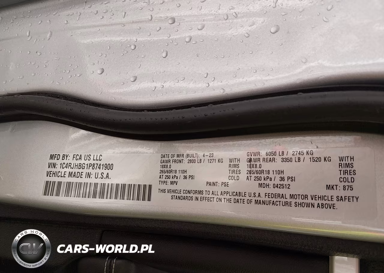 2023 Jeep Grand Cherokee Limited 4X4 VIN:1C4RJHBG1P8741900 - 9