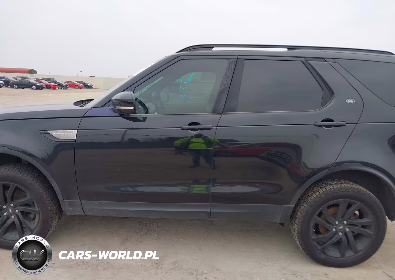 2019 Land Rover Discovery Hse VIN:SALRR2RK5K2402559 - 15