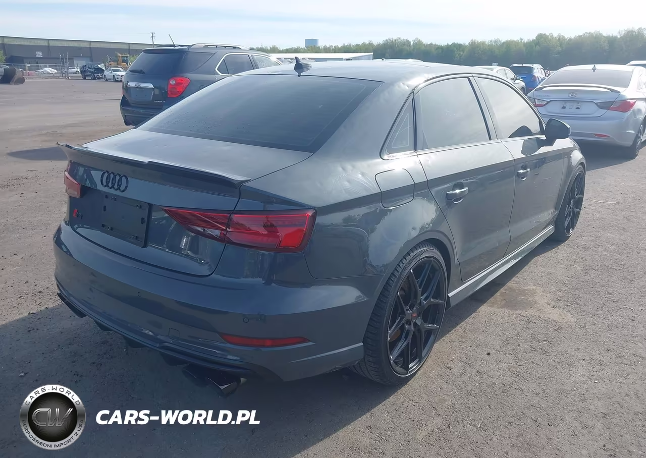 2020 Audi S3 Premium Plus Tfsi Quattro S Tronic VIN:WAUE1GFF1LA057794 - 4