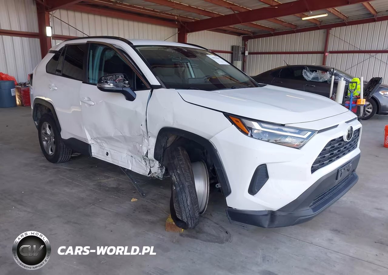 2023 Toyota Rav4 Xle