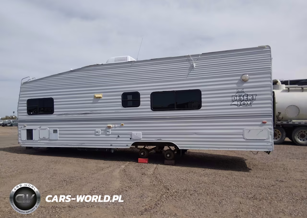 2003 Desert Fox Toy Hauler Series M- VIN:4N17K282130117683 - 6